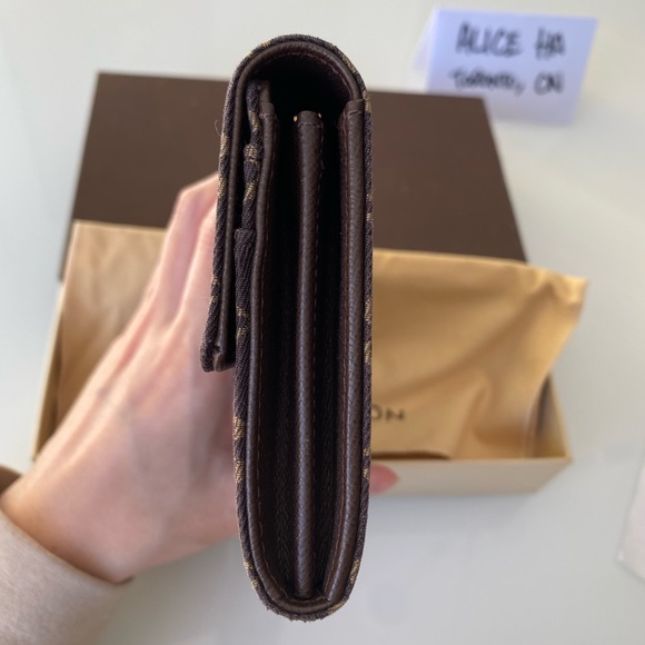 SOLD❌ Louis Vuitton Mini Lin Sarah Wallet - Picture 4 of 13